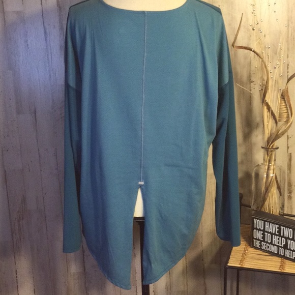 Two tone The North Face long sleeve shirt. - Picture 2 of 5